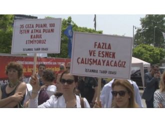 Sağlık Çalışanları İş Bıraktı
