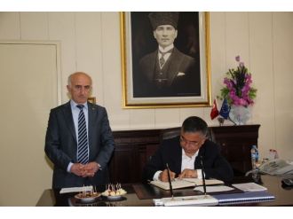 Milli Savunma Bakanı İsmet Yılmaz Bayburt’ta