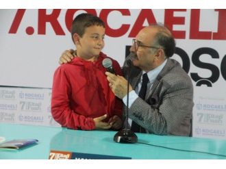 Çocuklar, Yazar Yalvaç Ural’la Buluştu
