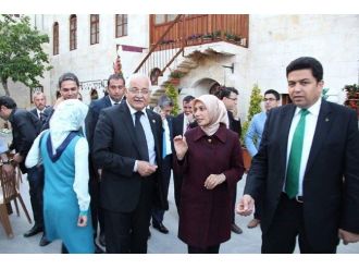 Erdoğan: “Türkiye’nin Boş Vaatlerle Kaybedecek Zamanı Yok”
