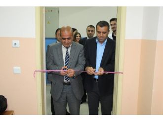 Silopi Dicle Ortaokulu’nda Fen Laboratuvarı Açıldı