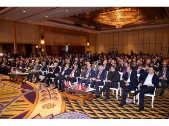 Türk Dünyası Gençliği 19 Mayıs Gençlik Ve Spor Bayramında Nezaket Emine Atasoy Un Himayelerinde Ankara’da Toplandı