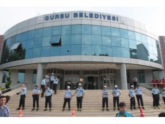 Gürsu Belediye Başkanı Cüneyt Yıldız Ve Şoförüne Silahlı Saldırı