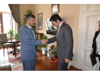 Macaristan’ın İstanbul Başkonsolosu Balazs Hendrich Vali Bektaş’ı Ziyaret Etti