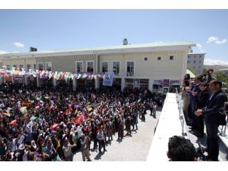 Hdp Eş Genel Başkanı Yüksekdağ Van’da