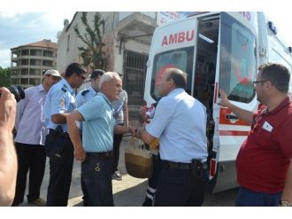 Kula’da Trafik Kazası: İki Yaralı