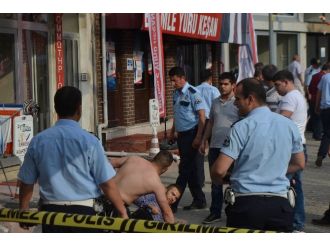 Kavgada Silahlar Konuştu: 4 Yaralı