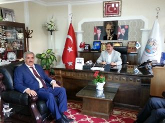 Elbistan Belediye Başkanı Küçük, Darende’yi Ziyaret Etti
