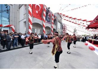 Seğmen Konak Ve Parkı’na Görkemli Açılış