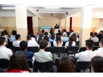 Şehitkamil’den 10 Bin Ygs Öğrencisine Jest