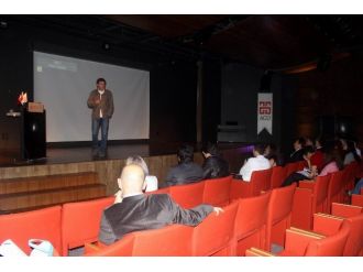 Agü Talks Söyleşisine Cem Mansur Konuk Oldu