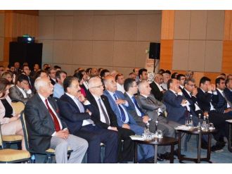 Vali Kamçı: Kobiler Kalkınmada Önemli Rol Oynar