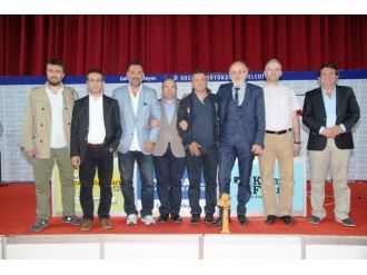 Halk Jürisi Yılın ‘En’lerini Kitap Fuarı’nda Belirledi