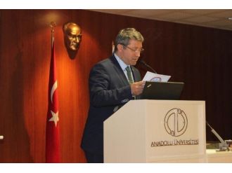 Anadolu Üniversitesi İle Gümrük Ve Ticaret Bakanlığı Arasında Protokol İmzalandı