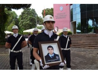 Şehit Polis İçin Tören Düzenlendi