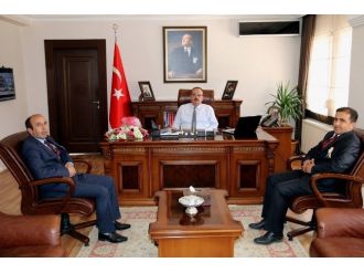 Tapu Ve Kadastro Çalışanlarından Vali Canbolat’a Ziyaret