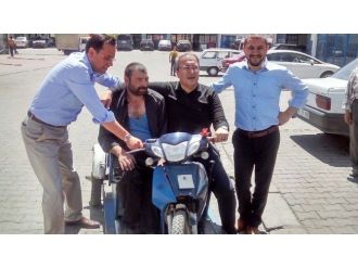 Ak Parti Milletvekili Adayları Sanayi Esnaflarını Ziyaret Etti