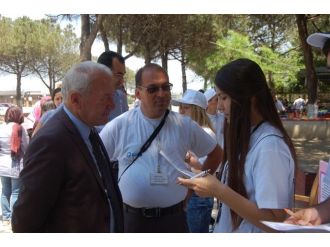 Lapseki İlçesinde Çevre Gönüllüleri Sergisi