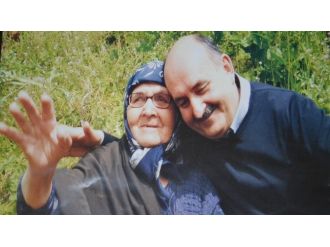 Sağlık Bakanı Müezzinoğlu’nun 2011 Seçimlerindeki Afişinde Yer Alan Saliha Gül Hayatını Kaybetti