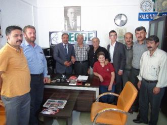 Yıldız, Tecde Mahalle Sakinlerini Ve Esnaflarını Ziyaret Etti‏
