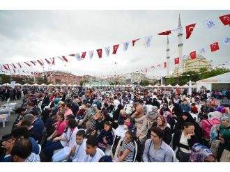 Bakan Işık, Bağcılar Bilim Şenliği’nde