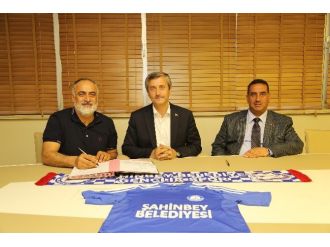 Ahmet Hoca İle Devam