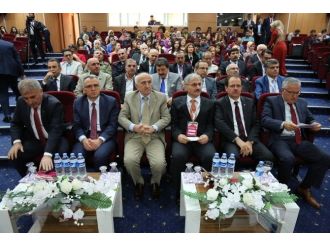 Düşünce Hayatımızda Ve Kültürümüzde Dede Korkut Uluslararası Sempozyumu Başladı