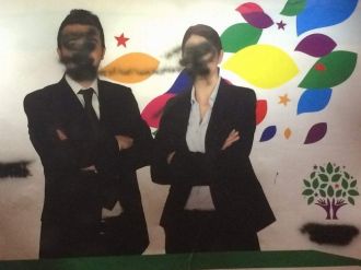 Afişleri Boyayan 2 Kişiye Seçim Kanununa Muhalefetten İşlem