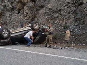 Otomobil Takla Attı: 1 Yaralı