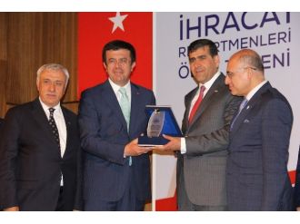 Türkiye’nin İhracat Şampiyonu Altunkaya’ya Bakan Zeybekçi’den Ödül