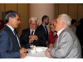 Ülkütek’ten Milletvekilleri İle Tanışma Kokteyli
