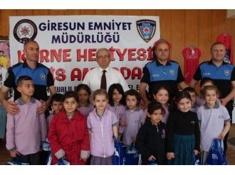 Giresun’da Karne Hediyesi Polis Amcadan