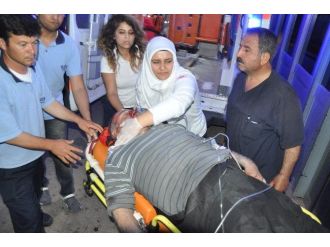 Motosikletler Çarpıştı: 4 Yaralı