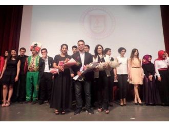 Şehit Üsteğmen Selçuk Esedoğlu Anadolu Lisesi Duygulu Final