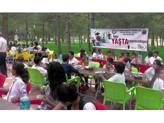 Polisler Öğrencilerle Piknikte Buluştu