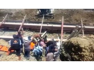 3 İşçi Göçük Altında