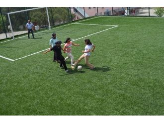 Fethiye’de Gurleyk Mahallesi Halı Sahası Törenle Açıldı