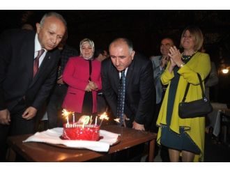 Çağlayan Çiftine Sürpriz
