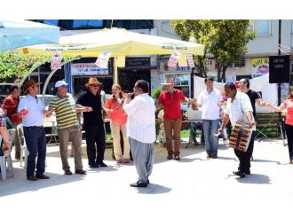 Mersin’de Aile Hekimlerinin Grevi Devam Ediyor