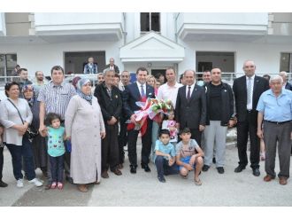 Başkan Yılmaz Tapu Dağıttı