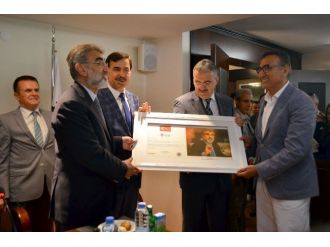 Bakan Yıldız: “Bazı Vaatler Ülke İnsanının Zekasına Saygısızlık”