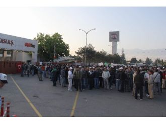 Tofaş’tan Eylem Yapan İşçilerine Son Uyarı