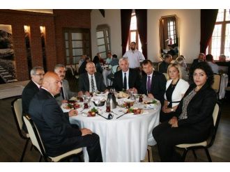 Büyükataman Muhtarlarla Bir Araya Geldi