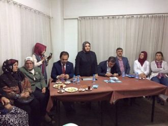 İlk Kadın Vekili Ak Partiden Çıkartalım