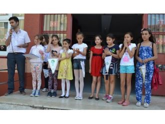 Gelibolu Thk Ata Model Uçak Kursu Sertifikaları Verildi
