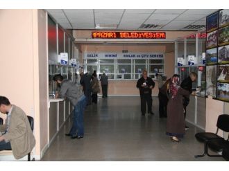 Adapazarı Belediyesi’nde Vezneler Hafta Sonu Açık