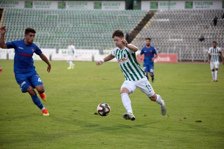 Giresun Karabükspor’u 4 golle geçti