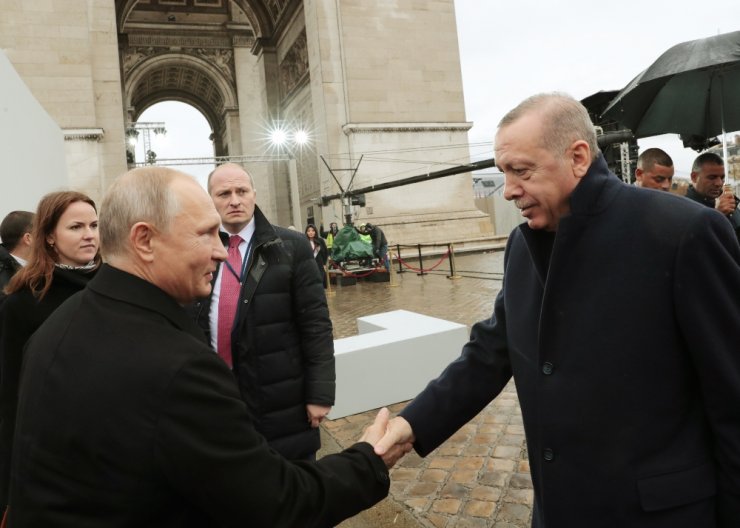 Cumhurbaşkanı Erdoğan Paris’teki törenlere katıldı