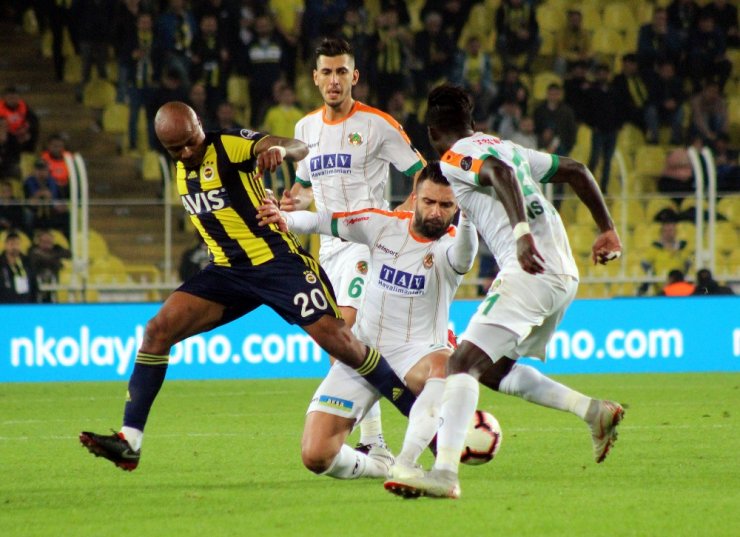 Fenerbahçe'nin 6 maçlık hasreti nihayet bitti
