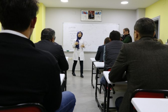 Onikişubat Belediyesi Expo 2023 için dil öğrenimine başladı